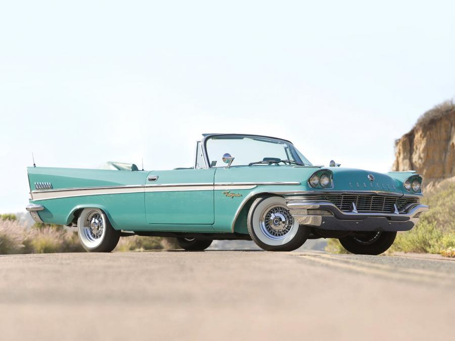  Chrysler New Yorker Convertible 1957 года  (фото 2 из 10)